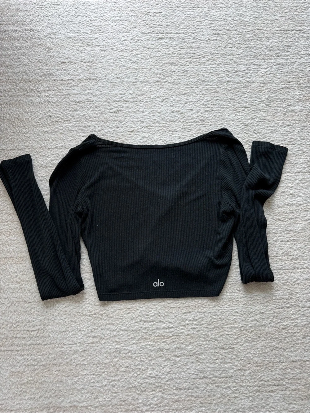ALO Ribbed Cropped Whisper Cardigan